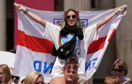 احتفالات صاخبة في لندن بعد الفوز بكأس أوروبا