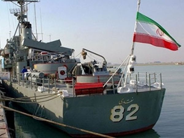 البحرية الإيرانية تعلن تصديها لهجوم إستهدف سفينة لها في البحر الأحمر