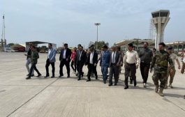 وزيرا النقل والأشغال يتفقدان سير العمل في مطار عدن الدولي