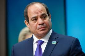 مصر : السيسي يطيح بعدد من الوزراء