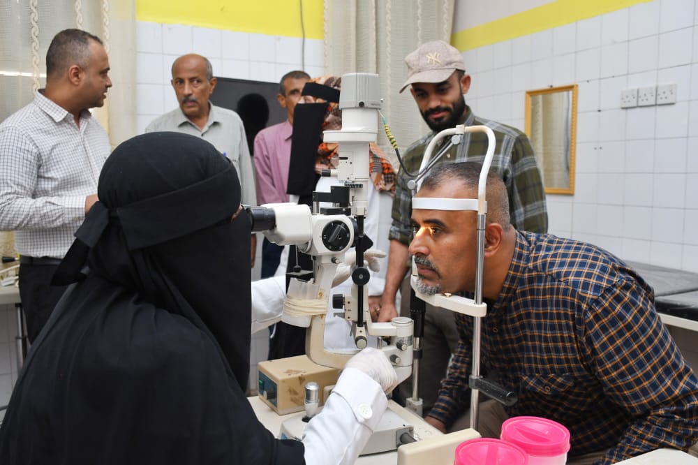 تدشين برنامج نور السعودية التطوعي لمكافحة العمى بعدن