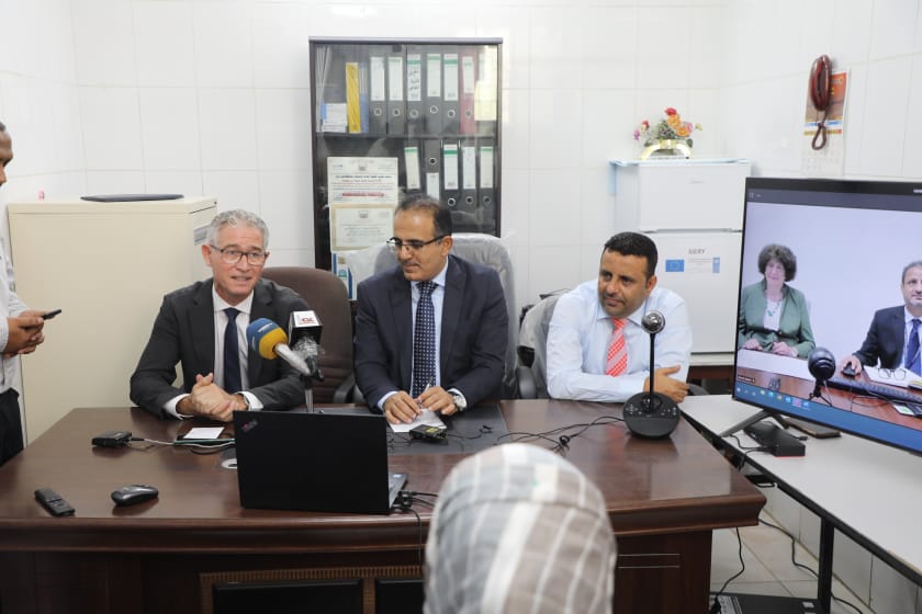 بدعم امريكي وزارة الصحة تتسلم ثلاجات حفظ اللقاح