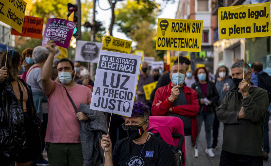 عاملات أفريقيات يتعرضن للاتجار والاسترقاق في سلطنة عمان