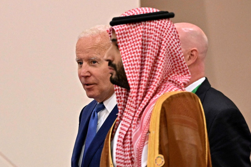 التفاف سعودي في مواجهة الحملة الأميركية بعد قرار أوبك+