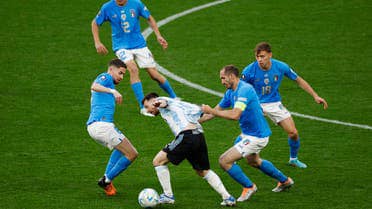 ميسي يستبعد الأرجنتين من المرشحين للفوز بكأس العالم