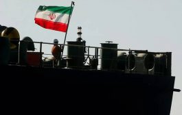 الحرس الثوري الإيراني يحتجز ناقلة نفط أجنبية بهذه التهمة