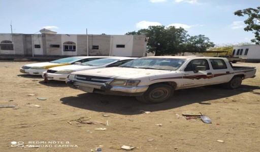 رجال الأمن يتمكنون من استعادة ثلاث سيارات مسروقة في عدن