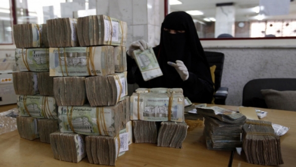 اليمن تحت وطأة التضخم العالمي.. دراسة تحليلية تتوقع عواقب اقتصادية ومالية وإنسانية أكثر خطورة