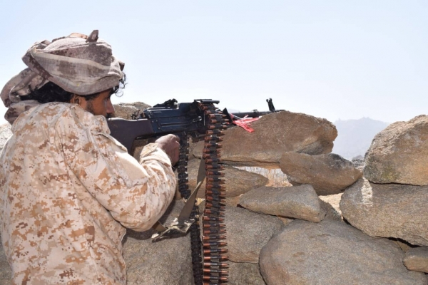 الاعلان عن تجدد المعارك بين مليشيا الحوثي والجيش بتعز