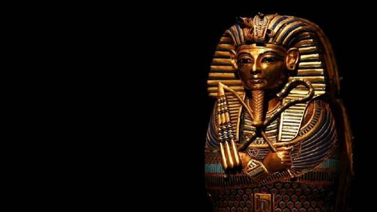 عالم آثار مصري يكشف أسرار الطفل مكتشف مقبرة توت عنخ آمون