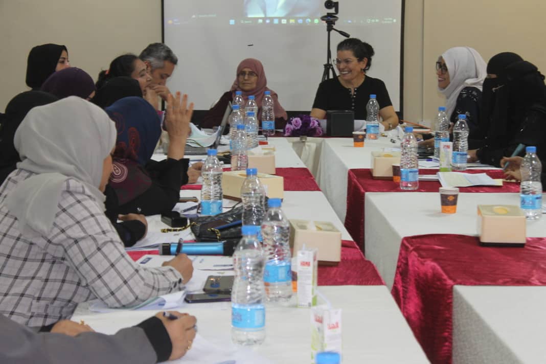 اللجنة الاستشارية المرأة والأمن والسلام تستعرض انجازاتها وتقيم اداءها