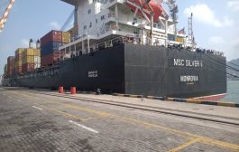 772 حاوية حمولة الباخرة MSC SILVER في زيارتها الأولى لمرسى حاويات ميناء عدن