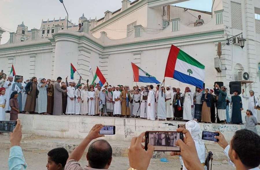 رئيس مركز دراسات: يجب انقاذ حضرموت من الإخوان