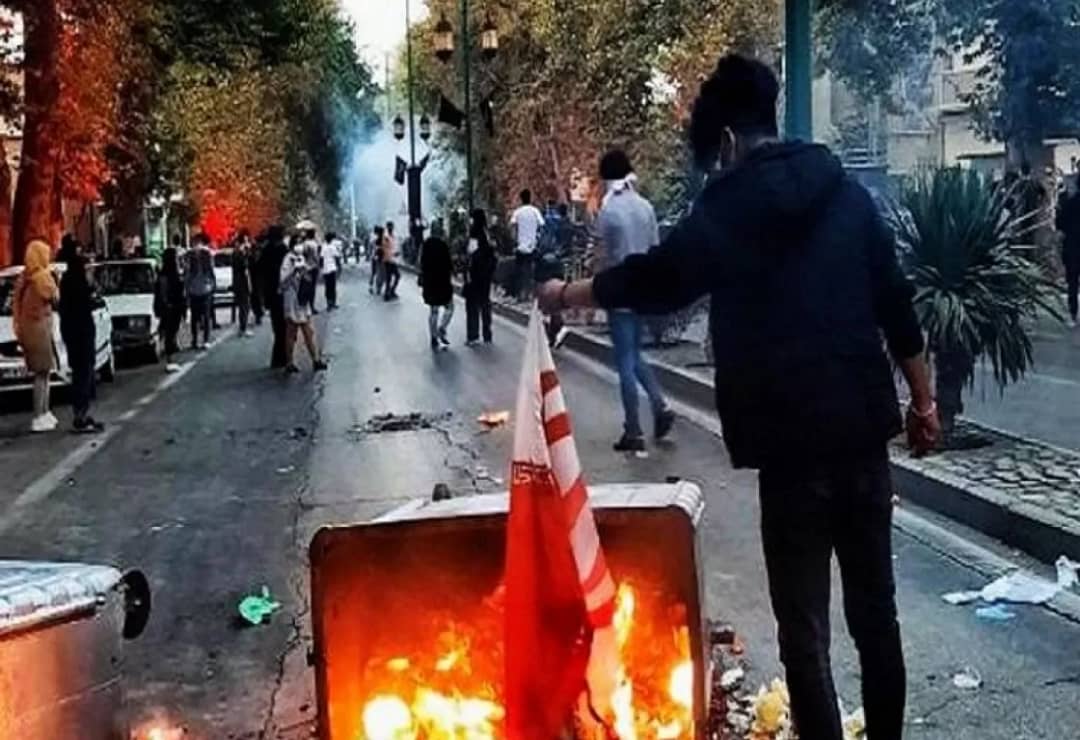 بعد 100 يوم من الاحتجاجات... ما آخر تطورات المشهد الإيراني؟