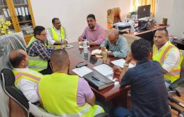 جلسة مشاوارات عقب توقيع إتفاقية المرحلة الثالثة لإستبدال وتركيب مصدات رصيف محطة الحاويات بميناء عدن