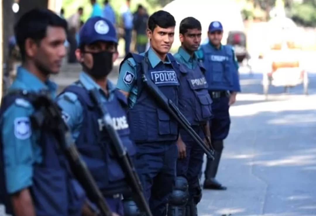 شوارع بنغلاديش تشهد مواجهات مفتوحة بين الحكومة والإخوان