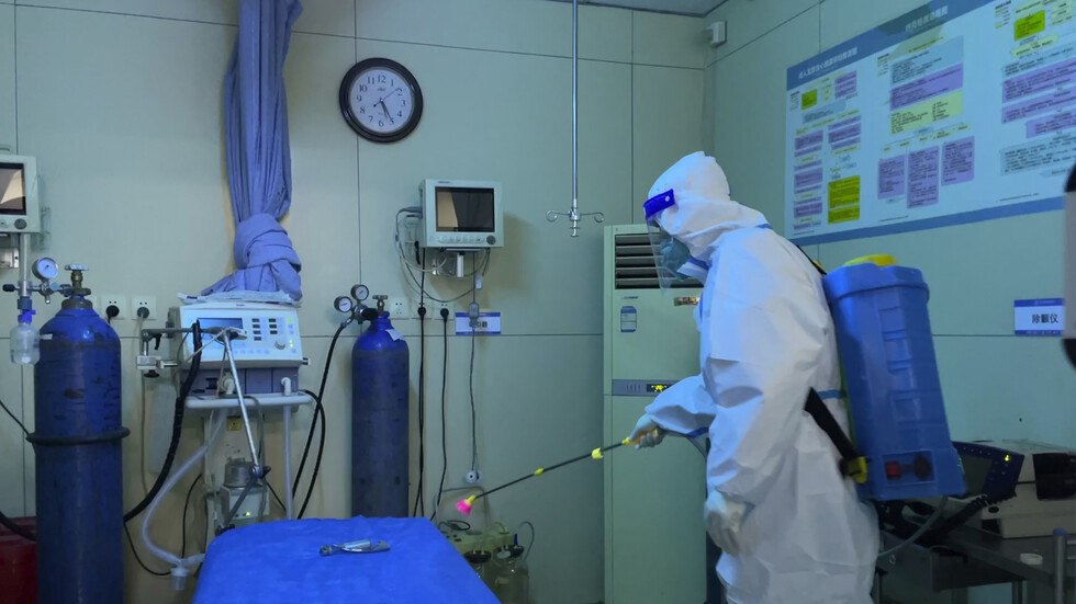 الصين تتوقف عن نشر البيانات المتعلقة بكورونا