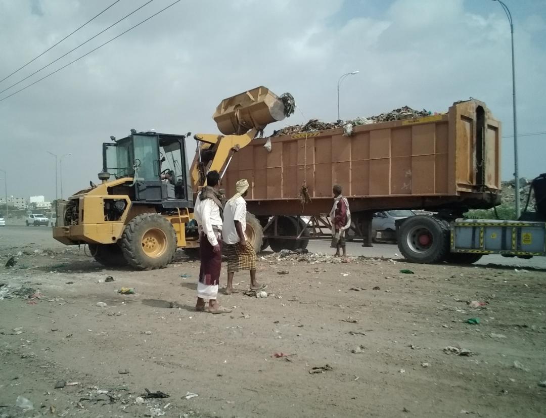 صندوق نظافة والتحسين تبن ينفذ حملة نظافة واسعة 