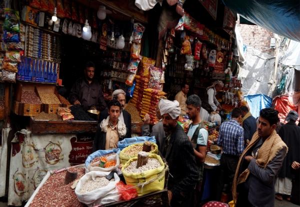 مواطنون يشكون من وجود شطة منتهية في مقرمشات الأطفال