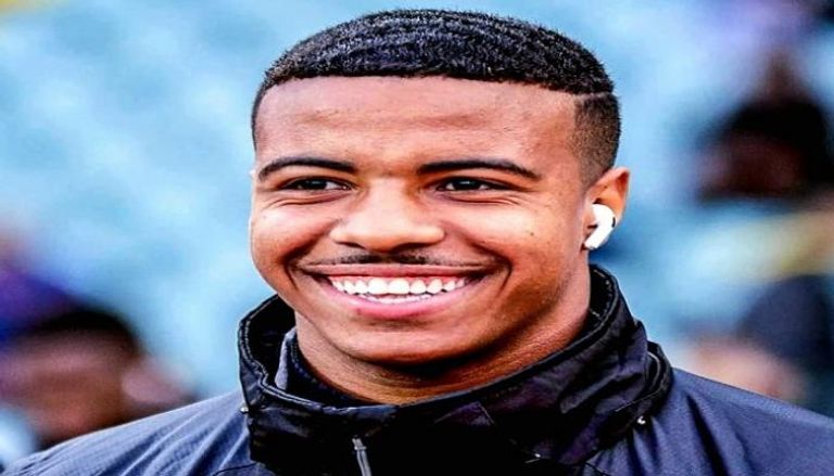 حمزة إكمان.. 