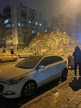 سوريا ..مئات القتلى والمصابين جراء الزلزال المدمر