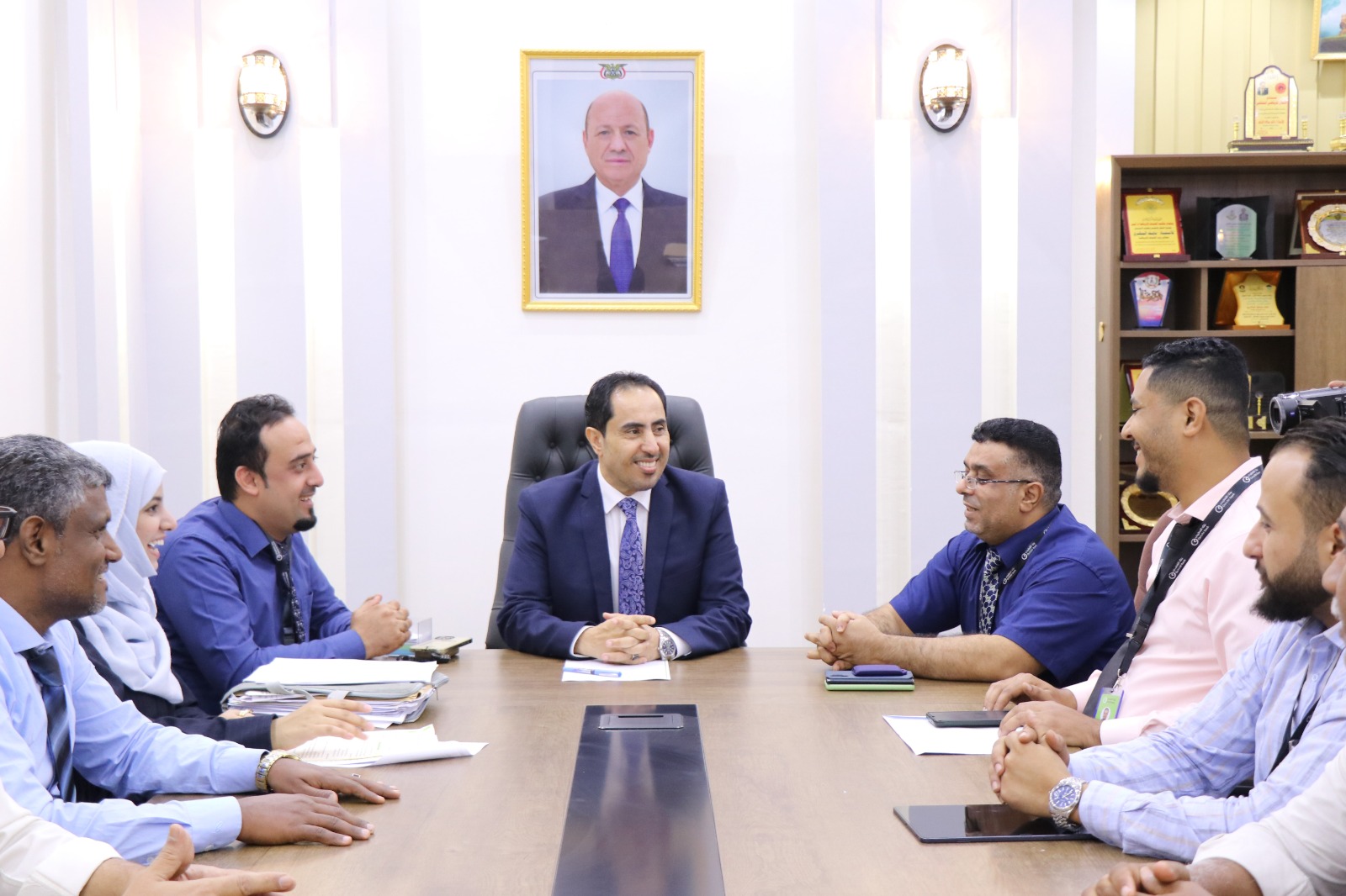 وزارة الشباب والرياضة وبنك القطيبي يوقعان اتفاقية تمويل بالتقسيط لموظفي الوزارة