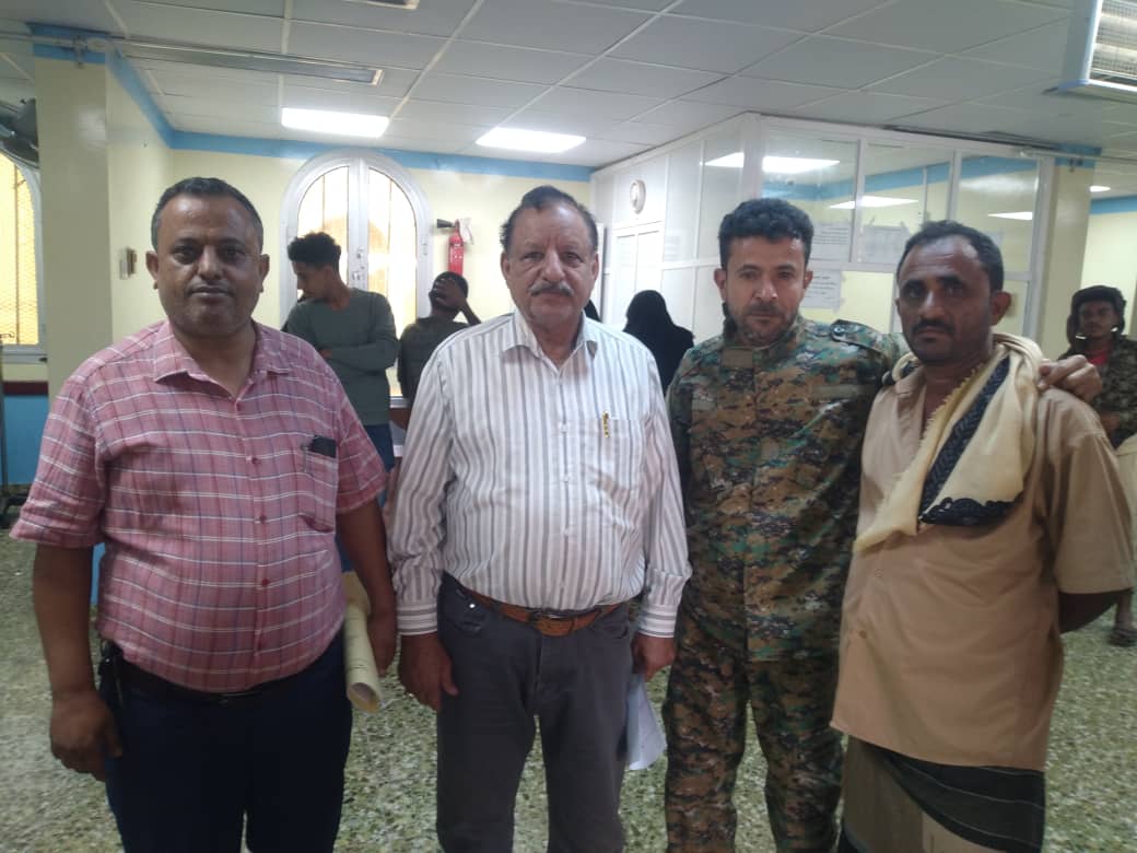 وكيل أول محافظة لحج يشدد على ضرورة سرعة الكشف عن ملابسات اختطاف الطفل الرضيع بمستشفى ابن خلدون 