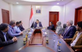 رئيس الوزراء يستقبل في عدن رئيس منظمة أطباء بلا حدود