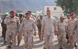 وزير الدفاع ومحافظ عدن يتفقدان الكلية العسكرية ومستشفى صلاح الدين