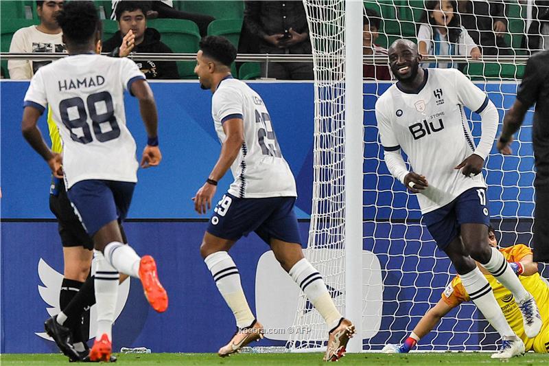 طوفان الهلال يجتاح الدحيل بسباعية مذلة