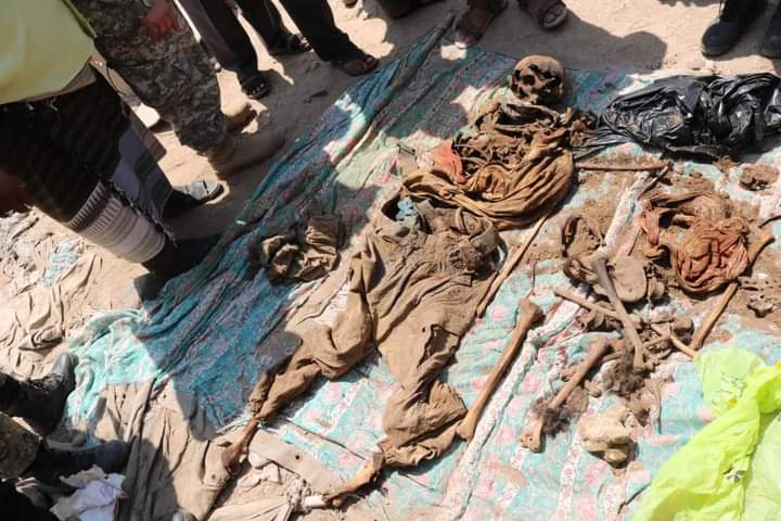 العثور على جثامين جنود في منزل قيادي إرهابي بعدن