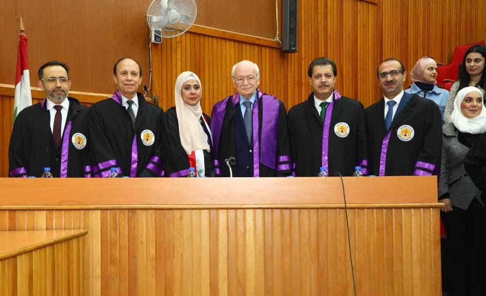 جامعة دمشق تمنح الباحثة اليمنية لنا سيال درجة الدكتوراة بامتياز مع مرتبة الشرف