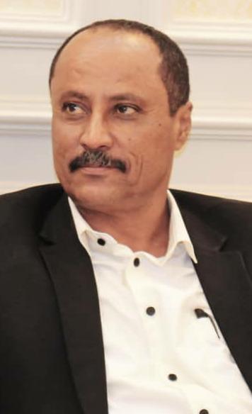 الزياره الأهم والحضور المهيب لوزير الدفاع