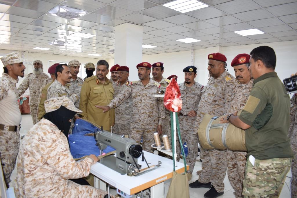 رئيس هيئة الاركان العامة يطلع على الجاهزية بالمنطقة العسكرية الرابعة 