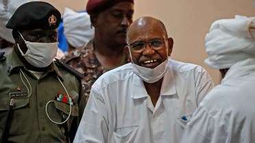 وسائل إعلام السودان تؤكد والعربية تنفي .. هروب الرئيس المعزول عمر البشير من سجن كوبر
