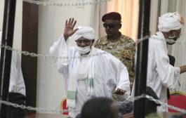 الجيش السوداني يؤكد بأن البشير لا يزال بقبضتها .. ودول العالم تلجأ لمصر بسبب الأزمة في السودان