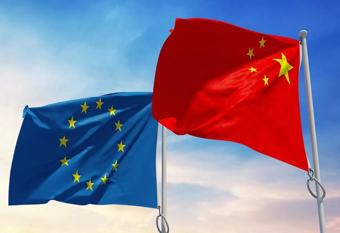 ماكرون في الصين.. ما دلالات وتداعيات التوجه الأوروبي نحو بكين؟