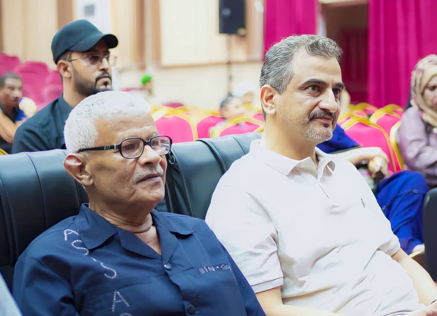 لملس يطلع على تحضيرات مهرجان ليالي عدن ويؤكد استعادة مدنية عدن