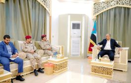 الزُبيدي يطّلع من وزير الدفاع على أوضاع القوات في جبهات المواجهة مع مليشيا الحوثي