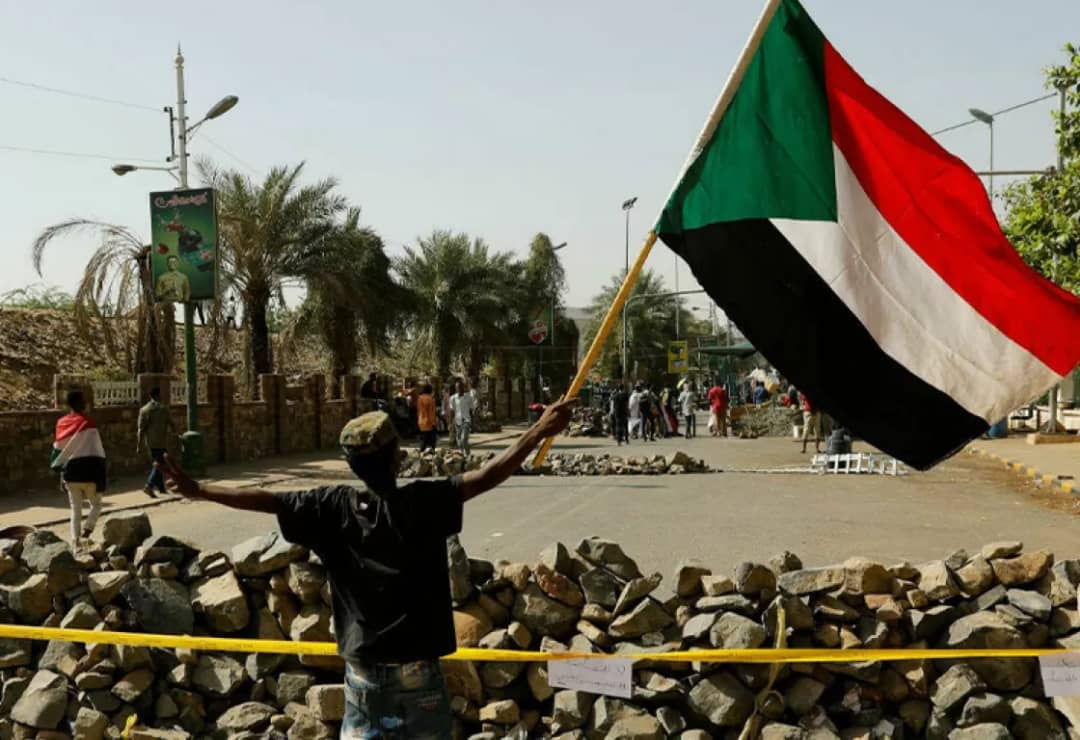 داعية سوداني ... إخوان السودان سبب رئيسي بالحرب والفتنة