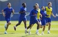 تطور جديد بشأن استبعاد برشلونة من أبطال أوروبا