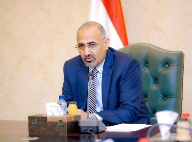 الزبيدي لـ«الشرق الأوسط»: مجلس القيادة الرئاسي يعمل على قلب رجل واحد