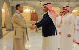 السفير السعودي 'آل جابر' يصرح من صنعاء.. وجماعة الحوثي تثمن جهود سلطنة عمان