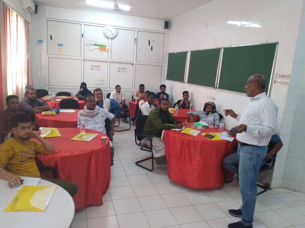 إدارة الشباب والطلاب انتقالي لحج تنظم دورة تدريبية في التصوير الرياضي