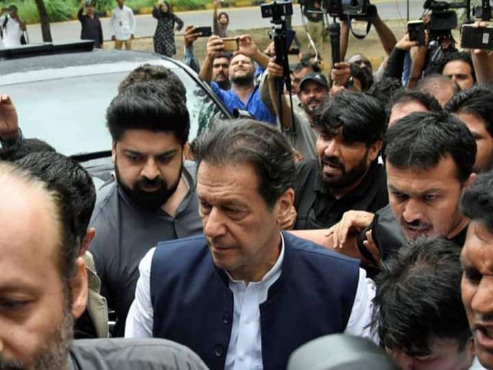 القبض على رئيس الوزراء الباكستاني السابق عمران خان