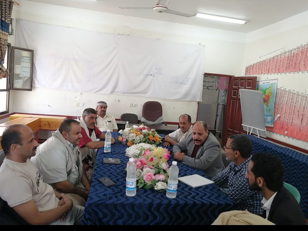 اجتماع موسع في قعطبة يناقش الاستعدادات لتدشين المراكز الصيفية بالمديرية