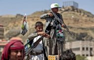 أجيال من الحرب في مراكز الحوثيين الصيفية للأطفال