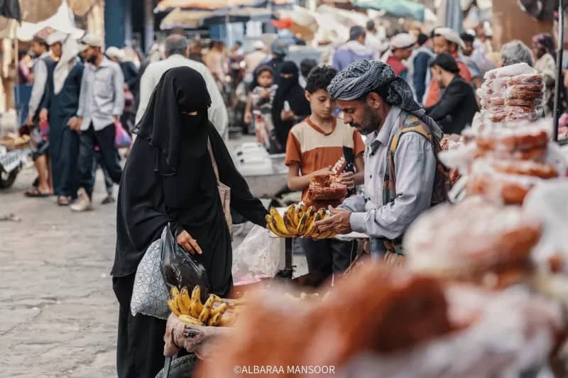 القطاع الخاص يتكبد 27 مليار دولار .. 20 في المائة من الشركات اليمنية غادرت إلى خارج البلاد