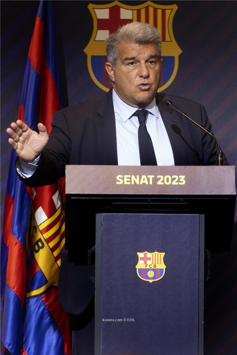 عاصفة جديدة تهب على برشلونة