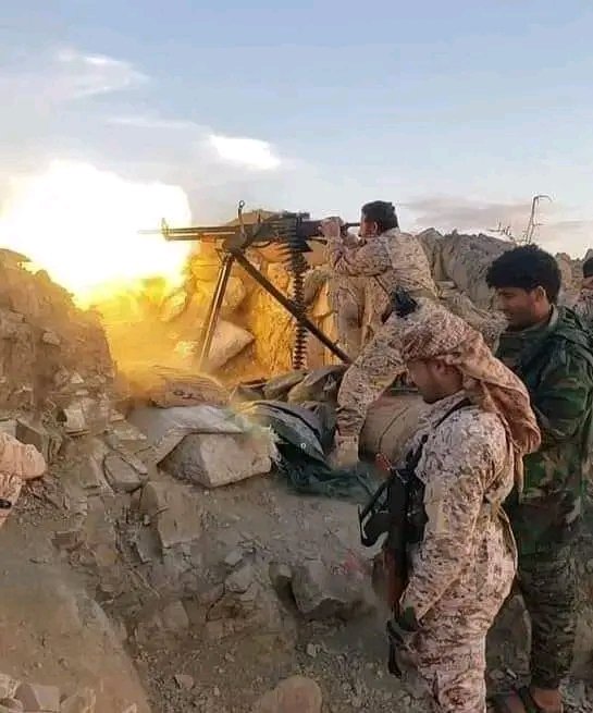 هجوم واشتباك بين القوات الجنوبية وجماعة الحوثي بكرش